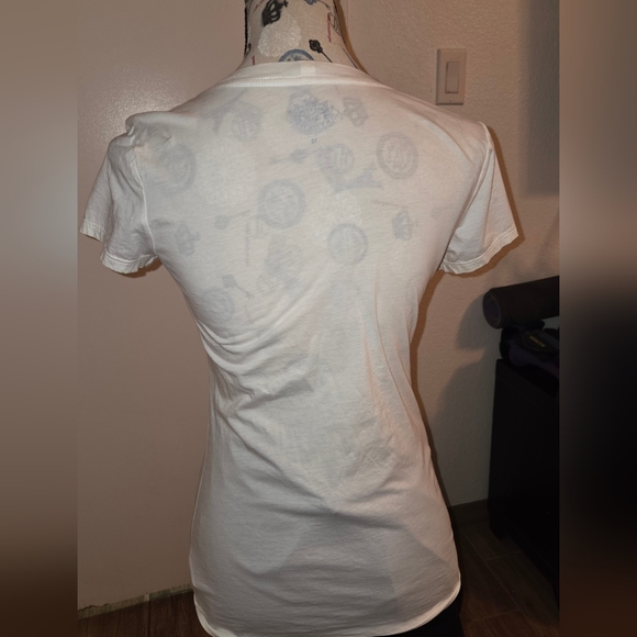 Juicy Couture White and Gold Graphic Tee - Picture 2 of 2